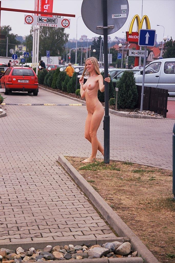 ����� ����� ����