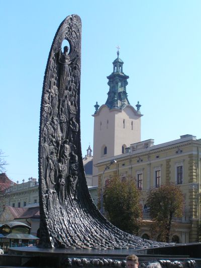 лемент памятника Шевченко