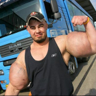 Фигасе. Чемпион мира по тасканию грузовиков Peter Hiesinger.