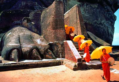 Потерянный Рай (Шри-Ланка) Сигирия Вход во дворец между лапами к