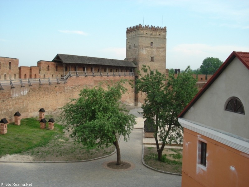 Замок (Луцк)