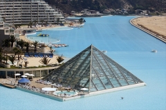Самый большой бассейн построен в Чили