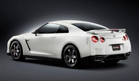 Nismo предложил официальный спортпакет для нового Nissan GT-R