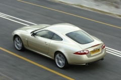 Новые автомобили Jaguar 2010 года