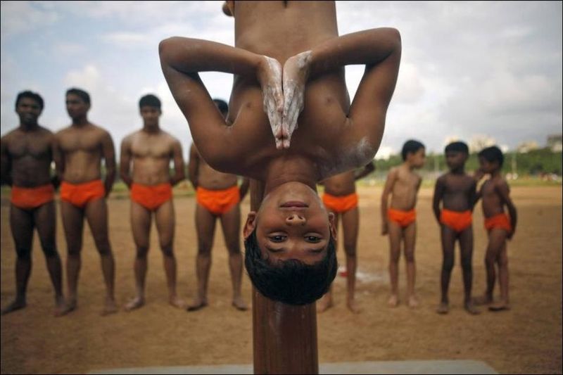 Индийские гимнасты
