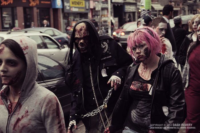 Парад зомби в Торонто