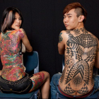 Фестиваль татуировок и модификаций тела в Сиднее. Юзен и Гари из Тайваня