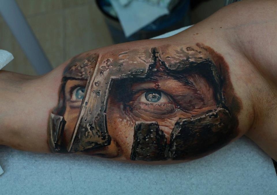 Украинский тату-мастер с его потрясными работы